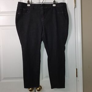 G.I.L.I.  black cropped jeans  Sz 22 WP  EUC